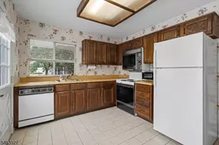 817A Liverpool Cir, Manchester Township, NJ 08759 - Photo 17