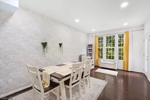 33 Woodland Wy, Mount Arlington, NJ 07856 - Photo 11