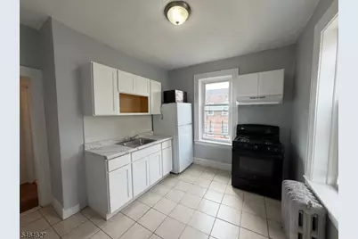 729-735 Ml King Blvd #32B, Newark, NJ 07108 - Photo 11