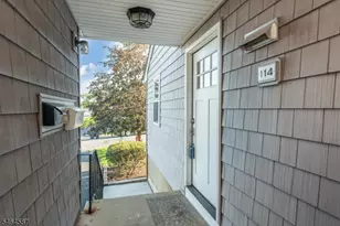 114 Brandywyne Dr, Florham Park, NJ 07932 - Photo 27