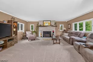 3 Galloping Hill Rd, Clinton Township, NJ 08833 - Photo 5