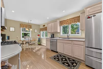 3 Galloping Hill Rd, Clinton Township, NJ 08833 - Photo 7