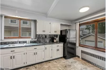 60 Mohr Ave, Bloomfield, NJ 07003 - Photo 13