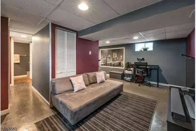 60 Mohr Ave, Bloomfield, NJ 07003 - Photo 23