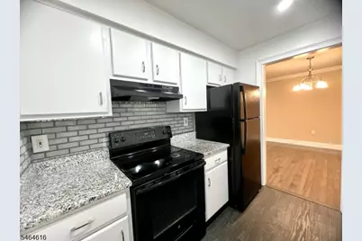 666 Mill St #8, Belleville, NJ 07109 - Photo 5