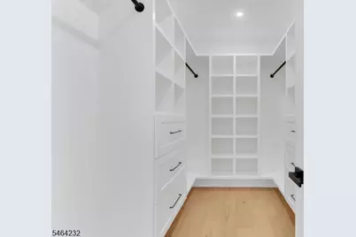 32 Townsend Dr, Florham Park, NJ 07932 - Photo 15