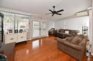 69 8th Ave, Hawthorne, NJ 07506 - Photo 21