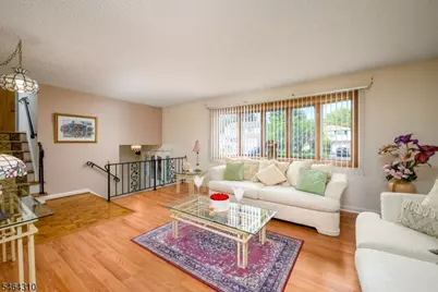 385 Jensen Ave, Rahway, NJ 07065 - Photo 3
