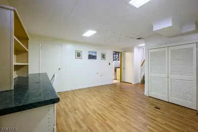 385 Jensen Ave, Rahway, NJ 07065 - Photo 21