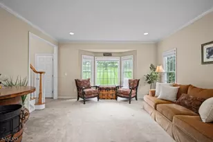 10 Berkshire Way, Holland Township, NJ 08848 - Photo 5