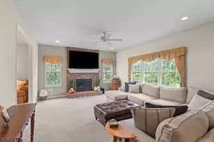 10 Berkshire Way, Holland Township, NJ 08848 - Photo 9
