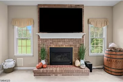 10 Berkshire Way, Holland Township, NJ 08848 - Photo 7