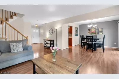 12 Munsee Trl, Branchburg Township, NJ 08876 - Photo 5