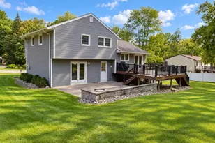 7 Crossbrook Ln, West Caldwell, NJ 07006 - Photo 3