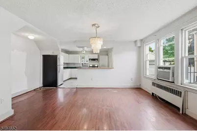 82 Berkshire Pl, Irvington, NJ 07111 - Photo 7