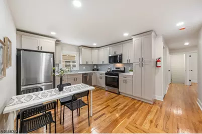28 Taranto Ct, Maplewood, NJ 07040 - Photo 3