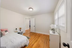 28 Taranto Ct, Maplewood, NJ 07040 - Photo 9