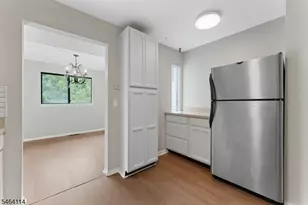 3404 Richmond Ct, Hillsborough Township, NJ 08844 - Photo 5