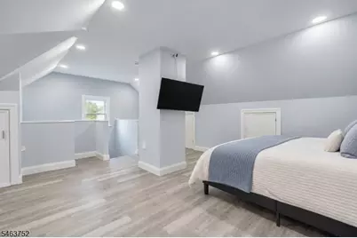 419 Locust St, Roselle Park, NJ 07204 - Photo 29