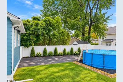 419 Locust St, Roselle Park, NJ 07204 - Photo 35