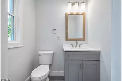 419 Locust St, Roselle Park, NJ 07204 - Photo 15