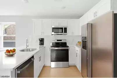 388 Summer Ave, Newark, NJ 07104 - Photo 9