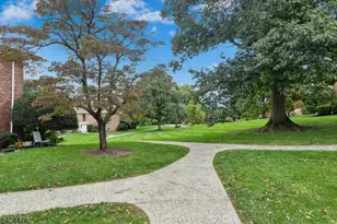 86B Troy Dr, Springfield, NJ 07081 - Photo 15
