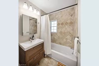 241 Hawthorne St, Scotch Plains Township, NJ 07076 - Photo 11