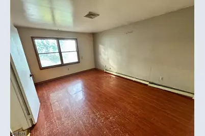 43 Hope St, Lodi, NJ 07644 - Photo 9