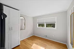 37 Lurline Dr, Bernards Township, NJ 07920 - Photo 17