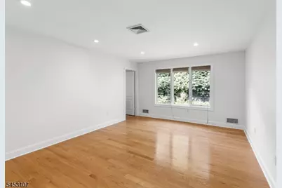 1000 Sunny Slope Dr, Mountainside, NJ 07092 - Photo 37