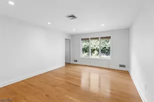 1000 Sunny Slope Dr, Mountainside, NJ 07092 - Photo 37