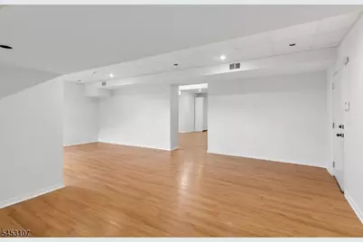 1000 Sunny Slope Dr, Mountainside, NJ 07092 - Photo 47