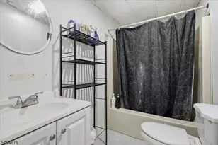 25 W Asbury Anderson Rd, Washington Township, NJ 08827 - Photo 21