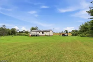 25 W Asbury Anderson Rd, Washington Township, NJ 08827 - Photo 23