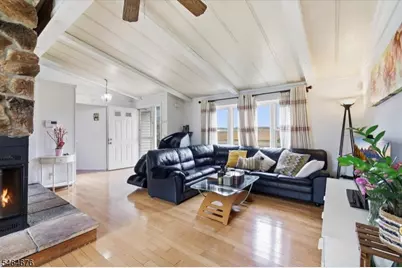 25 W Asbury Anderson Rd, Washington Township, NJ 08827 - Photo 7