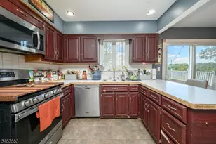 6 Emery Dr, Readington, NJ 08889 - Photo 7