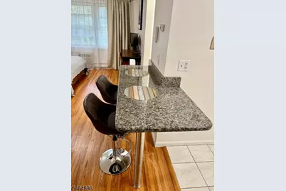 605 Grove St #E10, Clifton, NJ 07013 - Photo 11