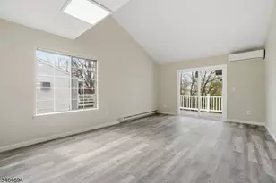 66 Mountain Ct, Bedminster Township, NJ 07921 - Photo 3