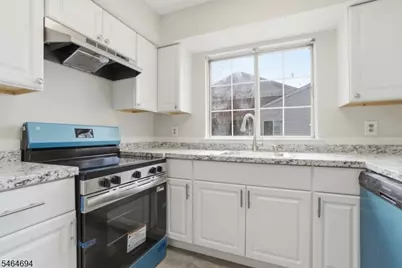 66 Mountain Ct #66, Bedminster Township, NJ 07921 - Photo 7