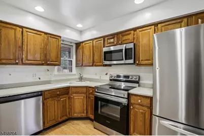 44 Jamestown Rd, Bernards Township, NJ 07920 - Photo 9