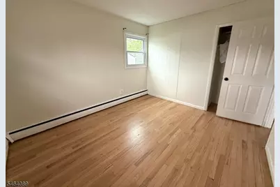 21 McGuire St, Woodbridge Township, NJ 08840 - Photo 35