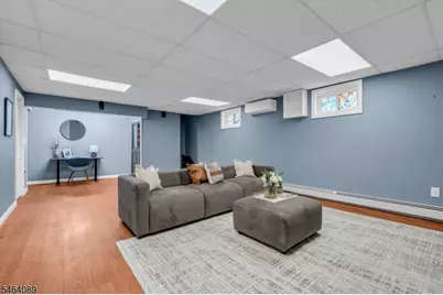 21 McGuire St, Woodbridge Township, NJ 08840 - Photo 17