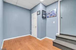 21 McGuire St, Woodbridge Township, NJ 08840 - Photo 19