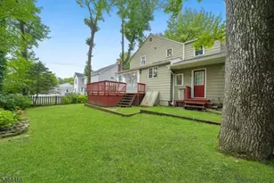 2382 Longfellow Ave, Scotch Plains Township, NJ 07076 - Photo 21