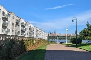 320 The Promenade, Edgewater, NJ 07020 - Photo 11