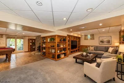 9 Tracey Ln, Mount Olive, NJ 07828 - Photo 13