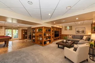 9 Tracey Ln, Mount Olive, NJ 07828 - Photo 13