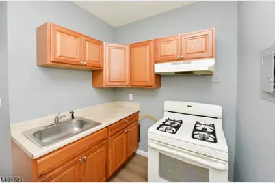 29 Dodd St #2, Bloomfield, NJ 07003 - Photo 5