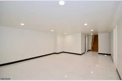 1455 Woodacres Dr, Mountainside, NJ 07092 - Photo 9